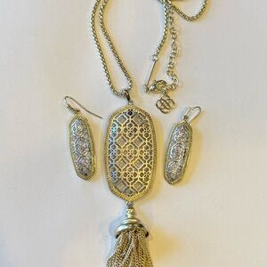 Kendra Scott mixed metal earrings and necklace set.